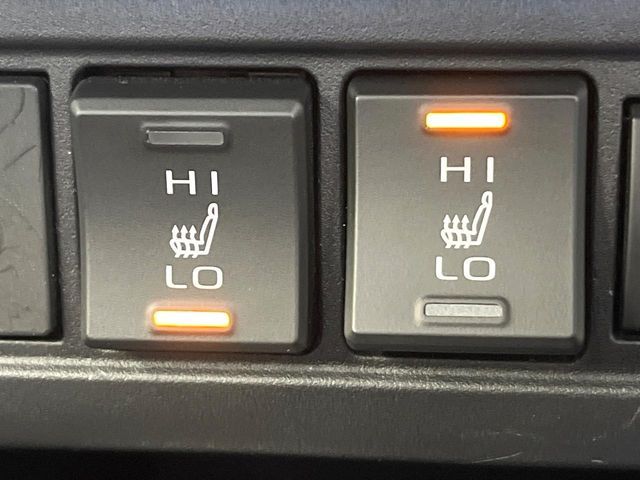 TOYOTA COROLLA CROSS HYBRID 2025