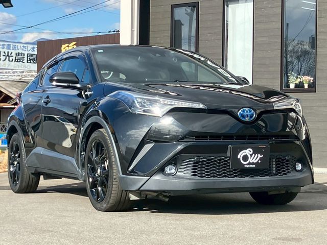 TOYOTA C-HR 2019