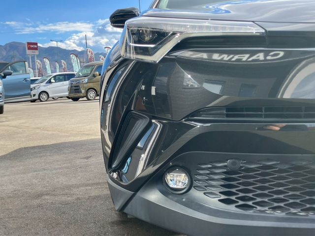 TOYOTA C-HR 2019