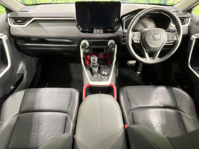 TOYOTA RAV4 4WD 2023