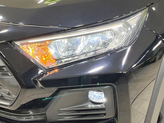 TOYOTA RAV4 4WD 2023