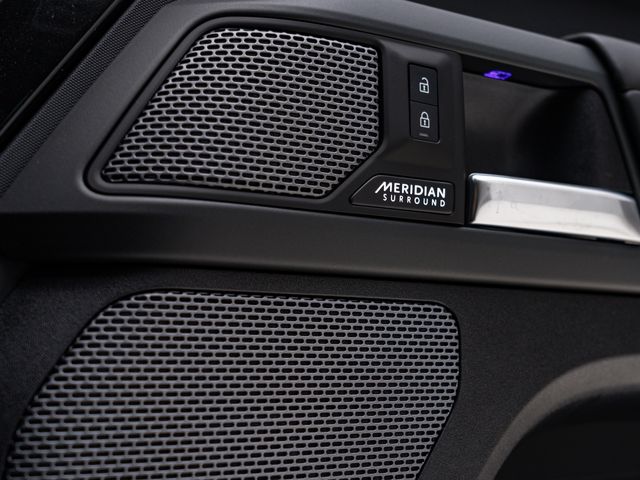 ROVER ROVER DEFENDER 2023