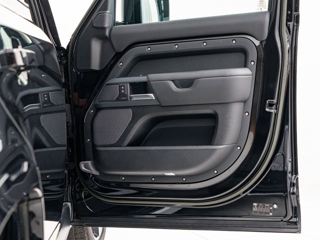 ROVER ROVER DEFENDER 2023