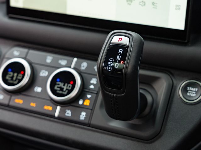 ROVER ROVER DEFENDER 2023