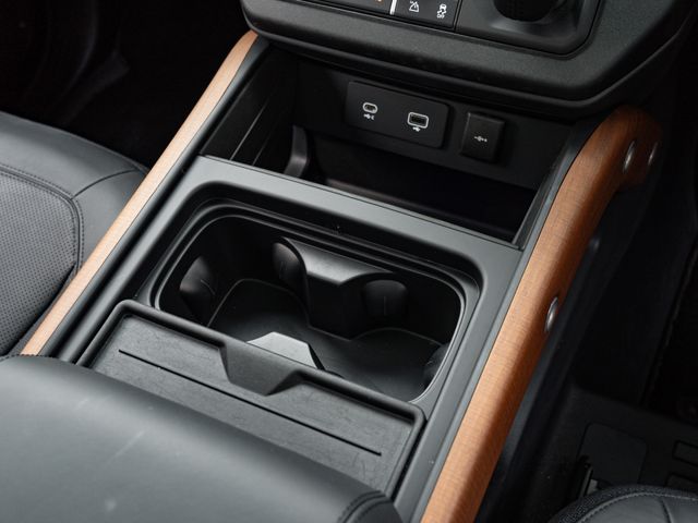 ROVER ROVER DEFENDER 2023