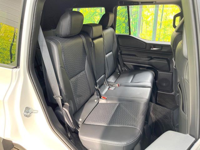 TOYOTA LANDCRUISER 250 2024