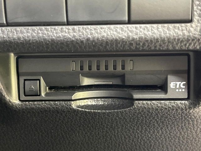 TOYOTA RAV4 4WD 2019