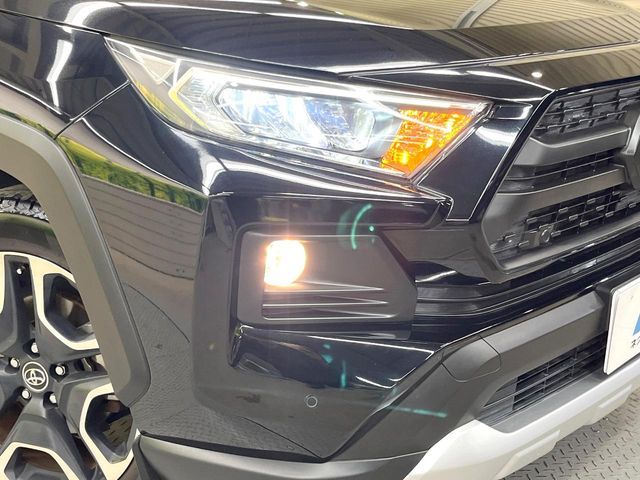 TOYOTA RAV4 4WD 2019