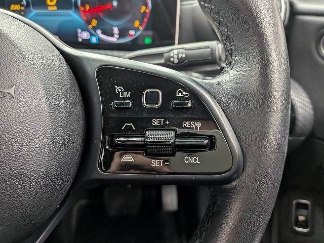 MERCEDES BENZ MERCEDES BENZ A class sedan 2020