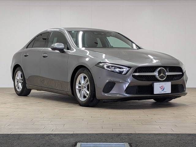 MERCEDES BENZ MERCEDES BENZ A class sedan 2020