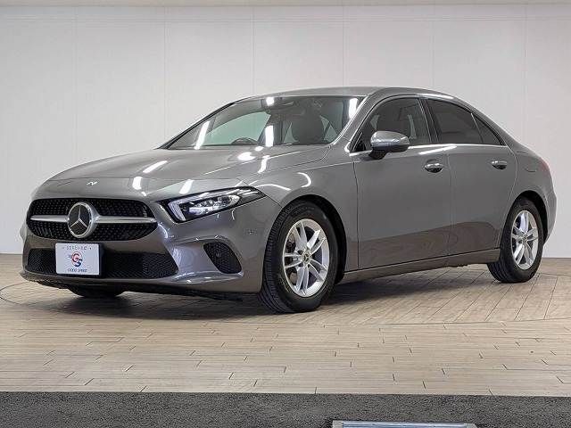 MERCEDES BENZ MERCEDES BENZ A class sedan 2020