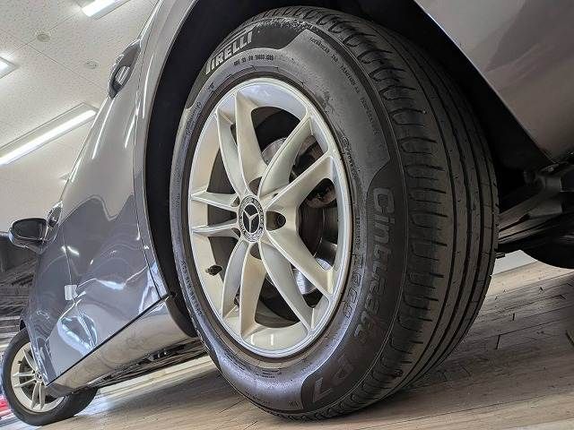 MERCEDES BENZ MERCEDES BENZ A class sedan 2020