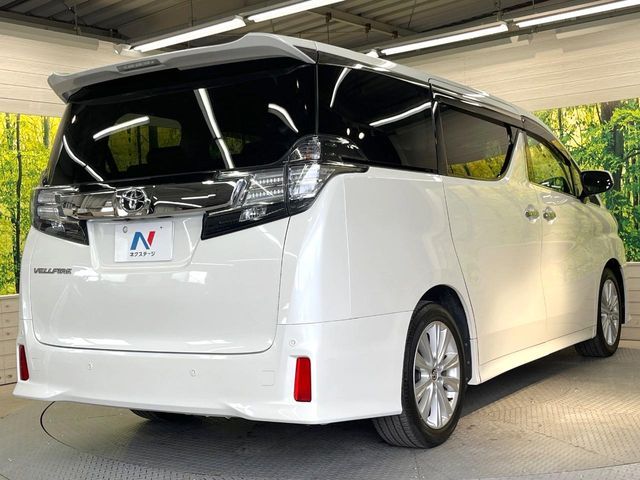 TOYOTA VELLFIRE 2015