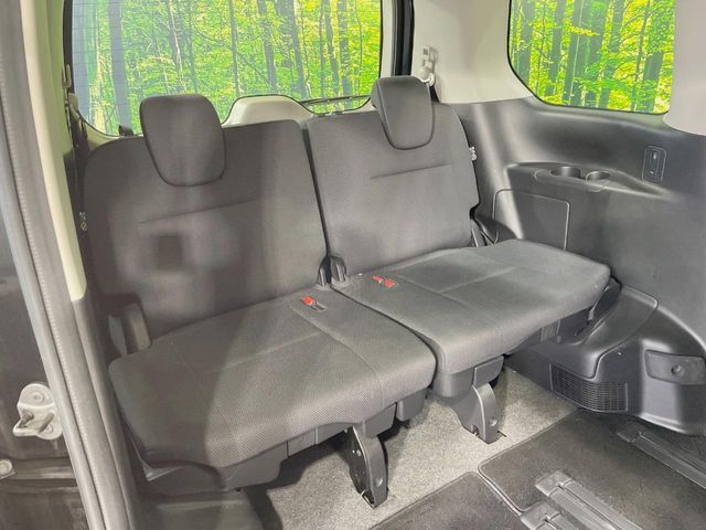 NISSAN SERENA  S-HYBRID 2017