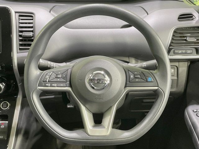 NISSAN SERENA  S-HYBRID 2017