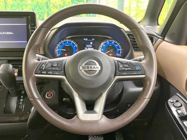 NISSAN ROOX 2021