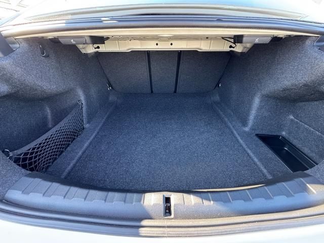 BMW BMW 3series sedan 2023