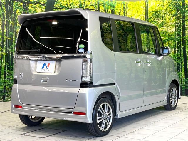 HONDA N BOX CUSTOM 2015