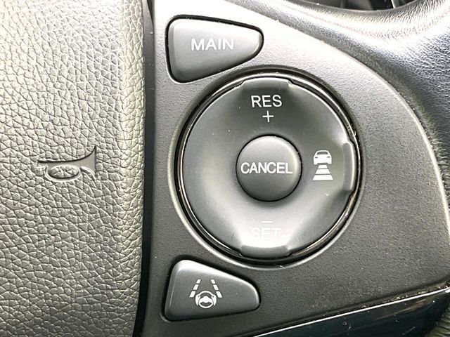 HONDA VEZEL HYBRID 2016