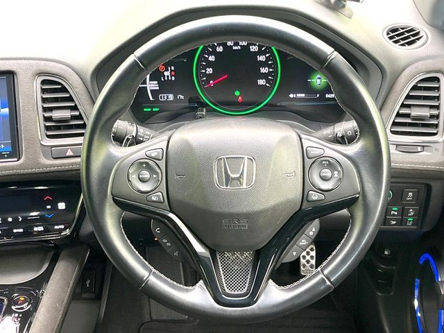 HONDA VEZEL HYBRID 2016