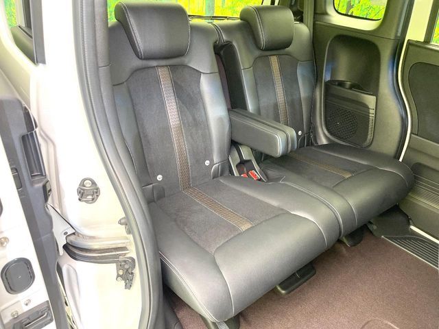 HONDA N BOX CUSTOM 2018