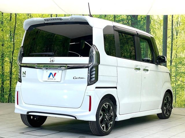 HONDA N BOX CUSTOM 2018