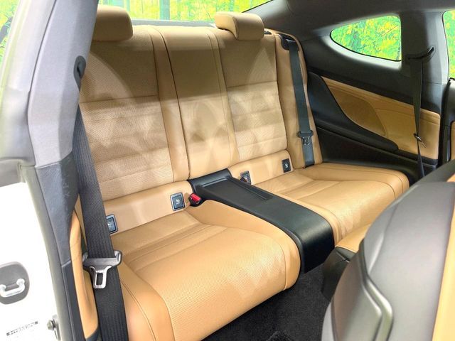 TOYOTA LEXUS RC300h 2016