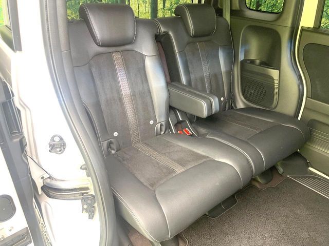 HONDA N BOX CUSTOM 2020