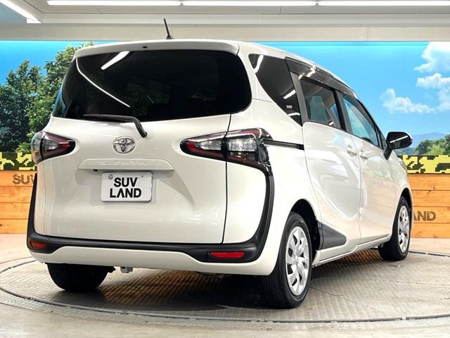 TOYOTA SIENTA 2015