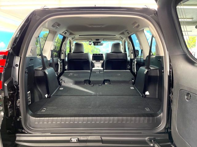 TOYOTA LANDCRUISER PRADO 2023