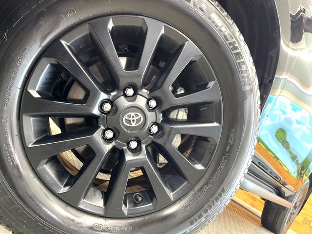 TOYOTA LANDCRUISER PRADO 2023