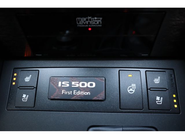 TOYOTA LEXUS IS500 2023