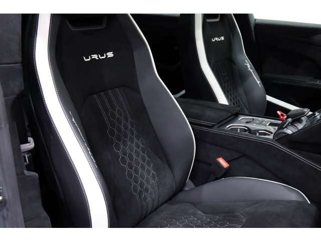 LAMBORGHINI LAMBORGHINI URUS 2024