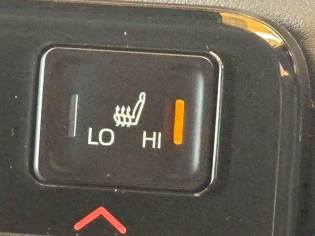 TOYOTA NOAH HYBRID 2024