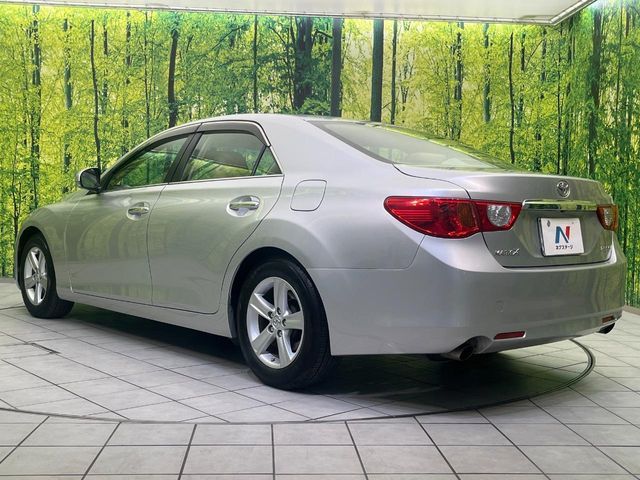 TOYOTA MARK X 2010