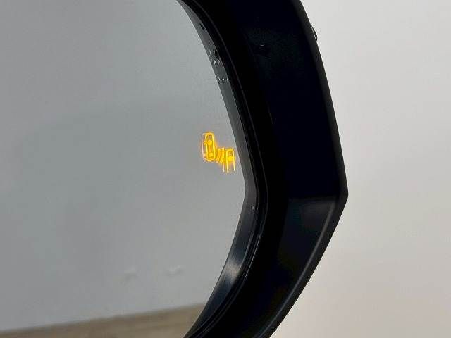 TOYOTA HARRIER 2WD 2020