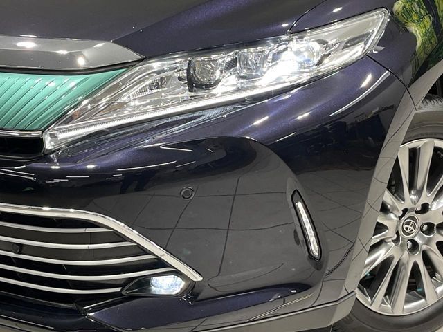 TOYOTA HARRIER HYBRID 2017