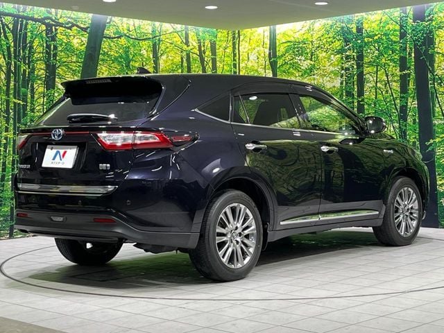 TOYOTA HARRIER HYBRID 2017