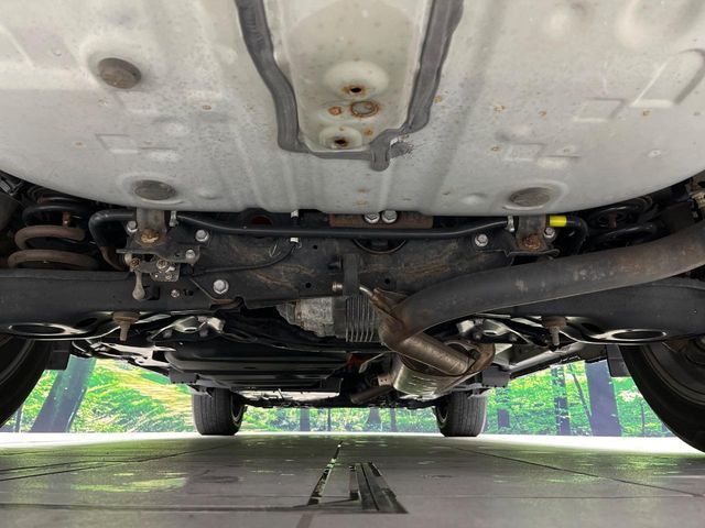 TOYOTA HARRIER HYBRID 2017