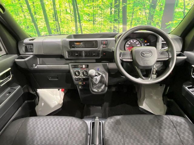 DAIHATSU HIJET CARGO 4WD 2024