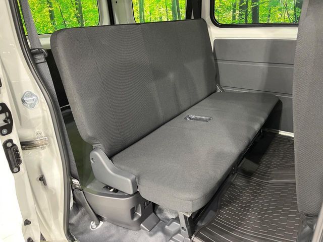 DAIHATSU HIJET CARGO 4WD 2024