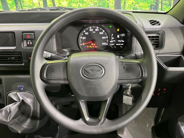 DAIHATSU HIJET CARGO 4WD 2024