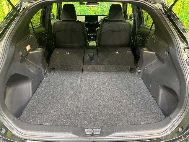 TOYOTA YARIS CROSS 2025