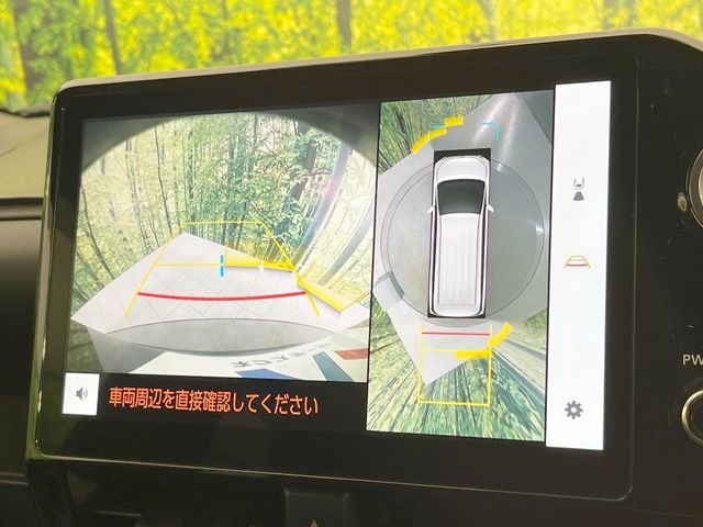 TOYOTA VOXY HYBRID 2023