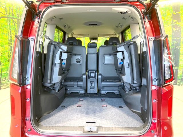 NISSAN SERENA  WG 2024