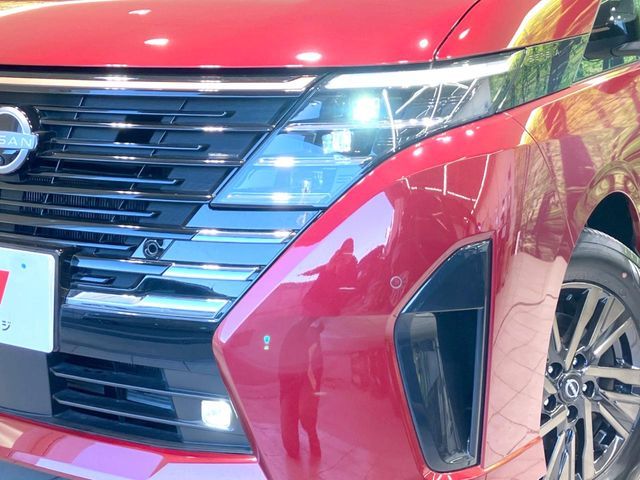 NISSAN SERENA  WG 2024