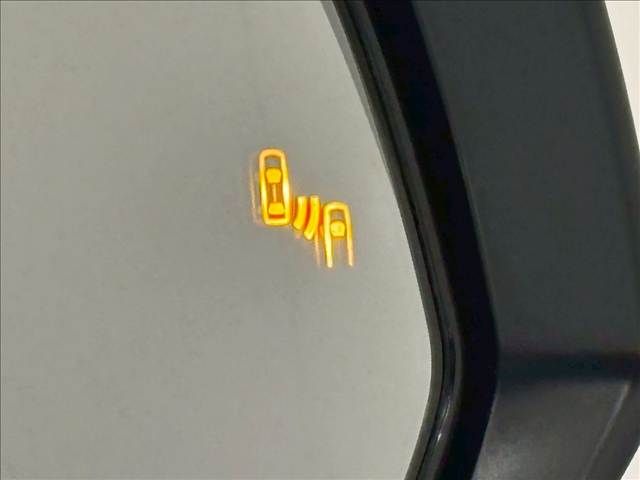 TOYOTA HARRIER 2WD 2023