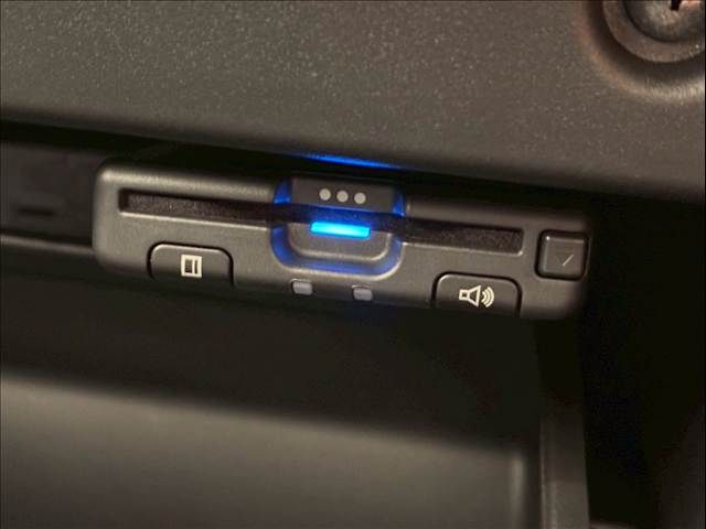 NISSAN CARAVAN van 4WD 2025