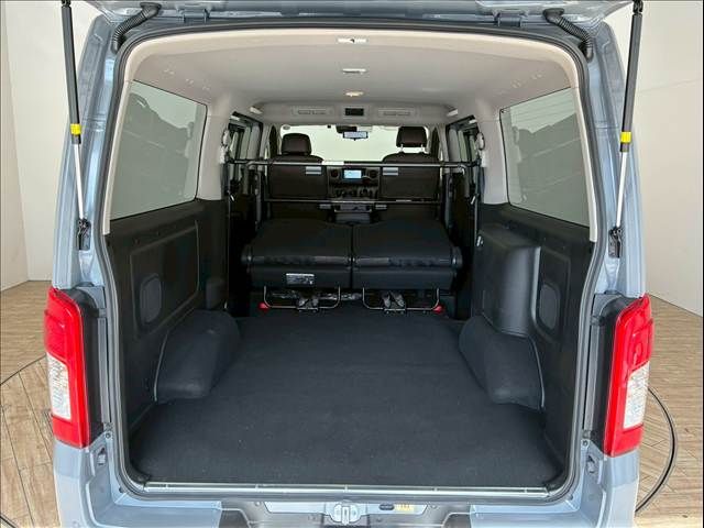 NISSAN CARAVAN van 4WD 2025