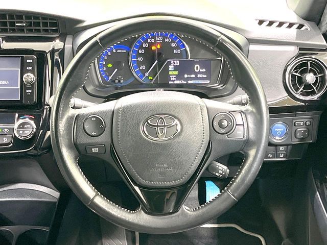 TOYOTA COROLLA FIELDER HYBRID 2017